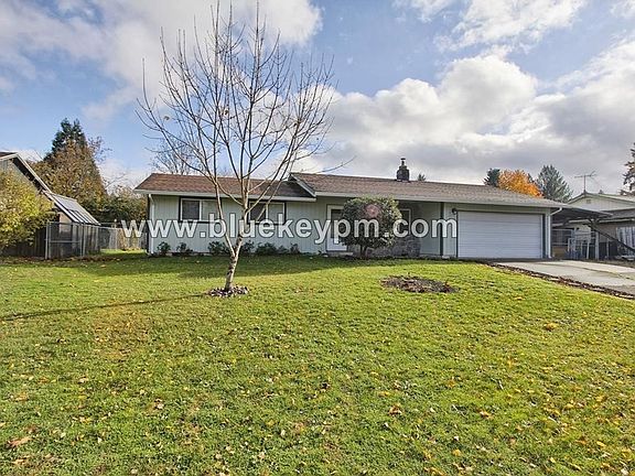 3rd image of 2203 NE 96th Ct
