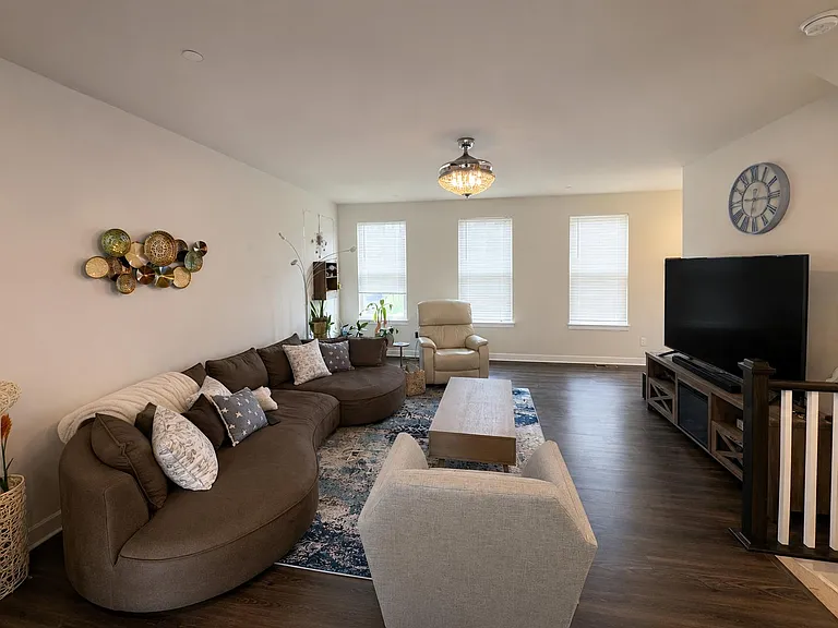 188 Moyer Hill Dr — Photo 3