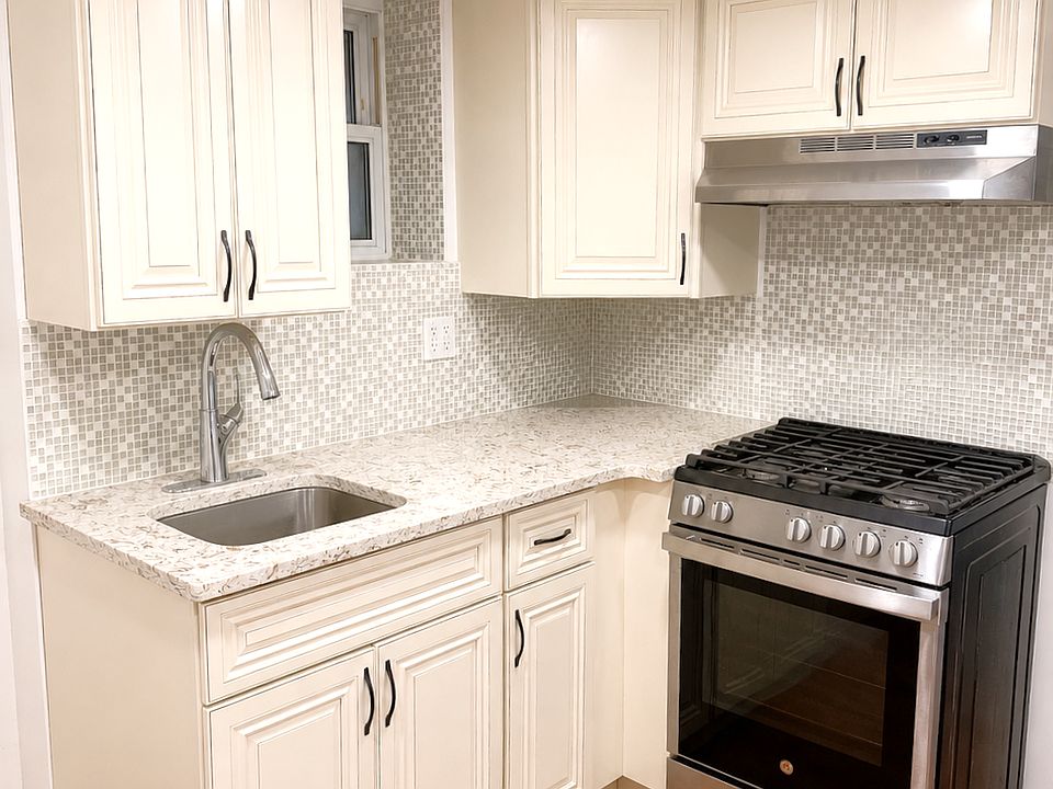 1st image of 90-18 77th St #1