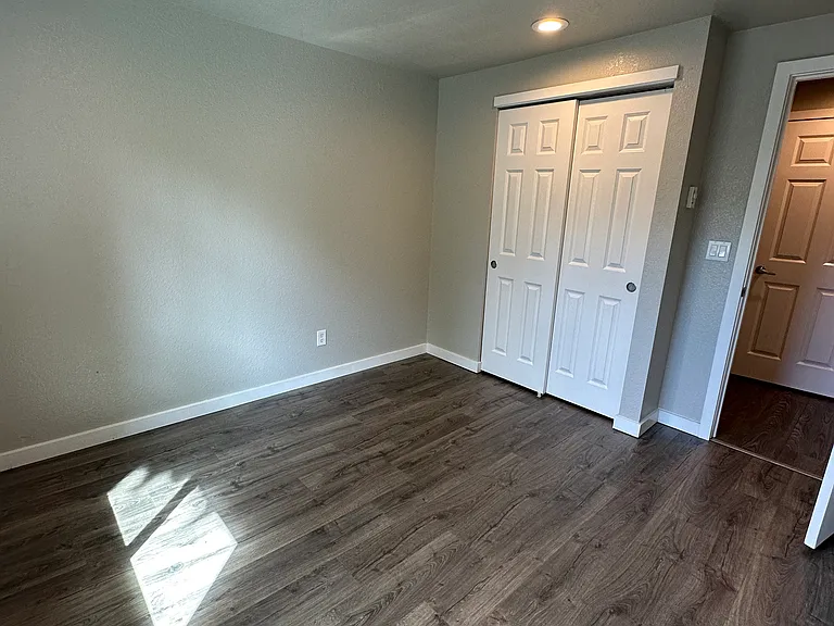 12621 SE 41st Pl #G103 — Photo 10