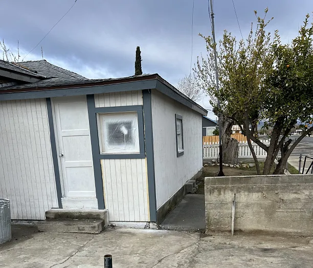 416 Tyler St — Photo 4