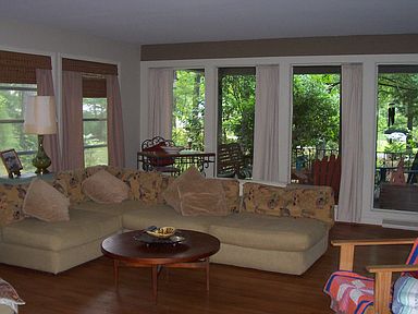 Livingroom windows