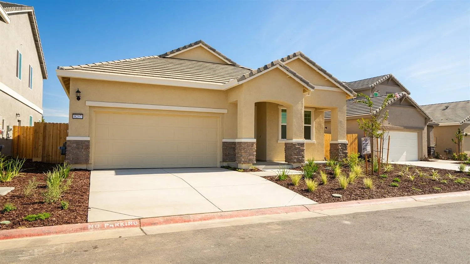 8257 Loyal Drive photo 1