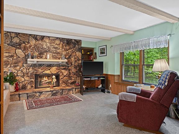 4th image of 3145 S Manor COURT