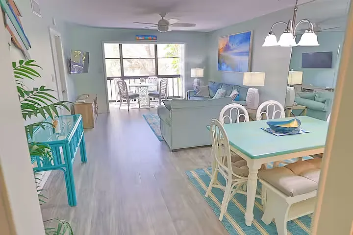 2 bed, 980 sqft, $6,200 — Photo 4