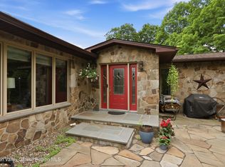 39 Loughran Lane, Highland, NY 12528
