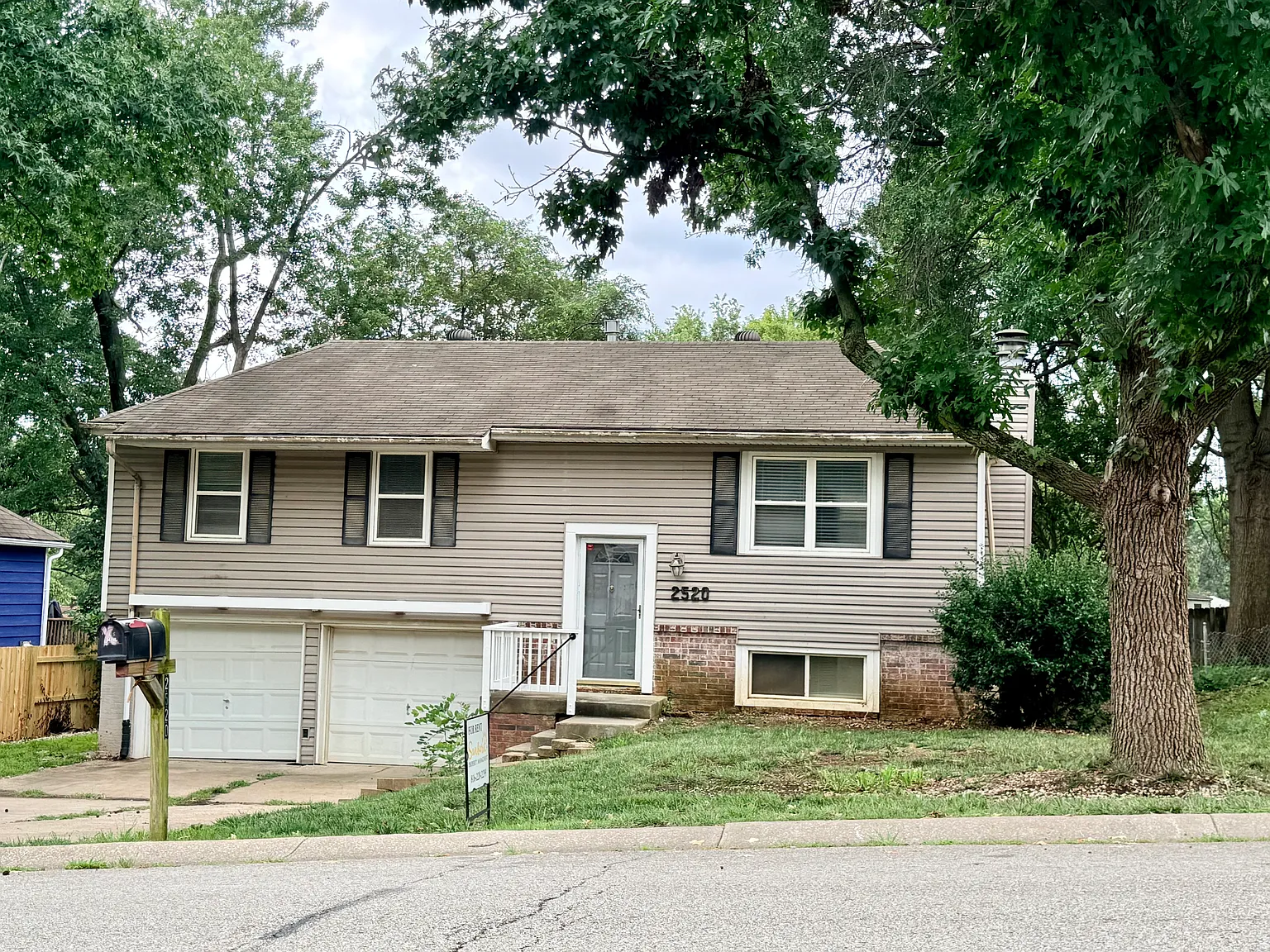 3 bed, 1.5 bath, $1,995 — Photo 1