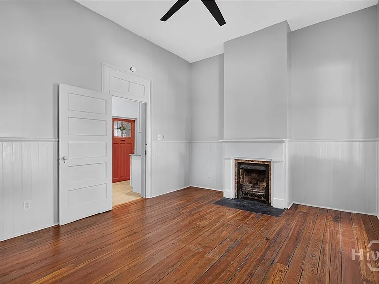 902 Barnard St — Photo 25