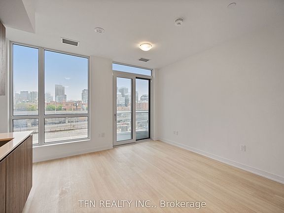 3rd image of 15 Richardson St #504