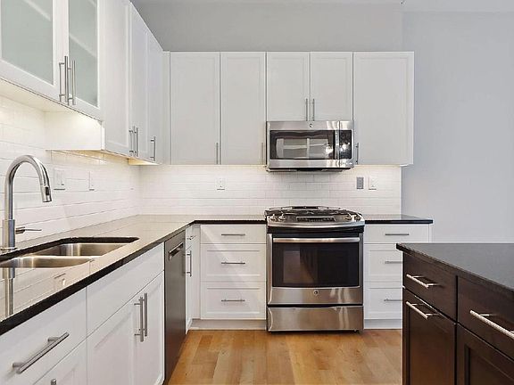 2nd image of 1120 S 2nd St APT 406