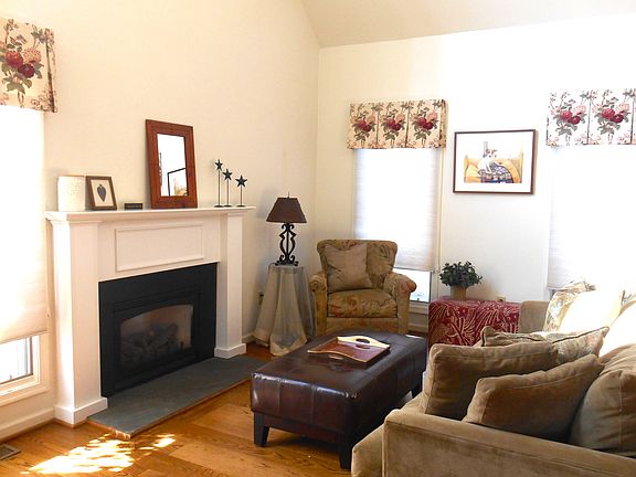 Great Room with Gas Fireplace