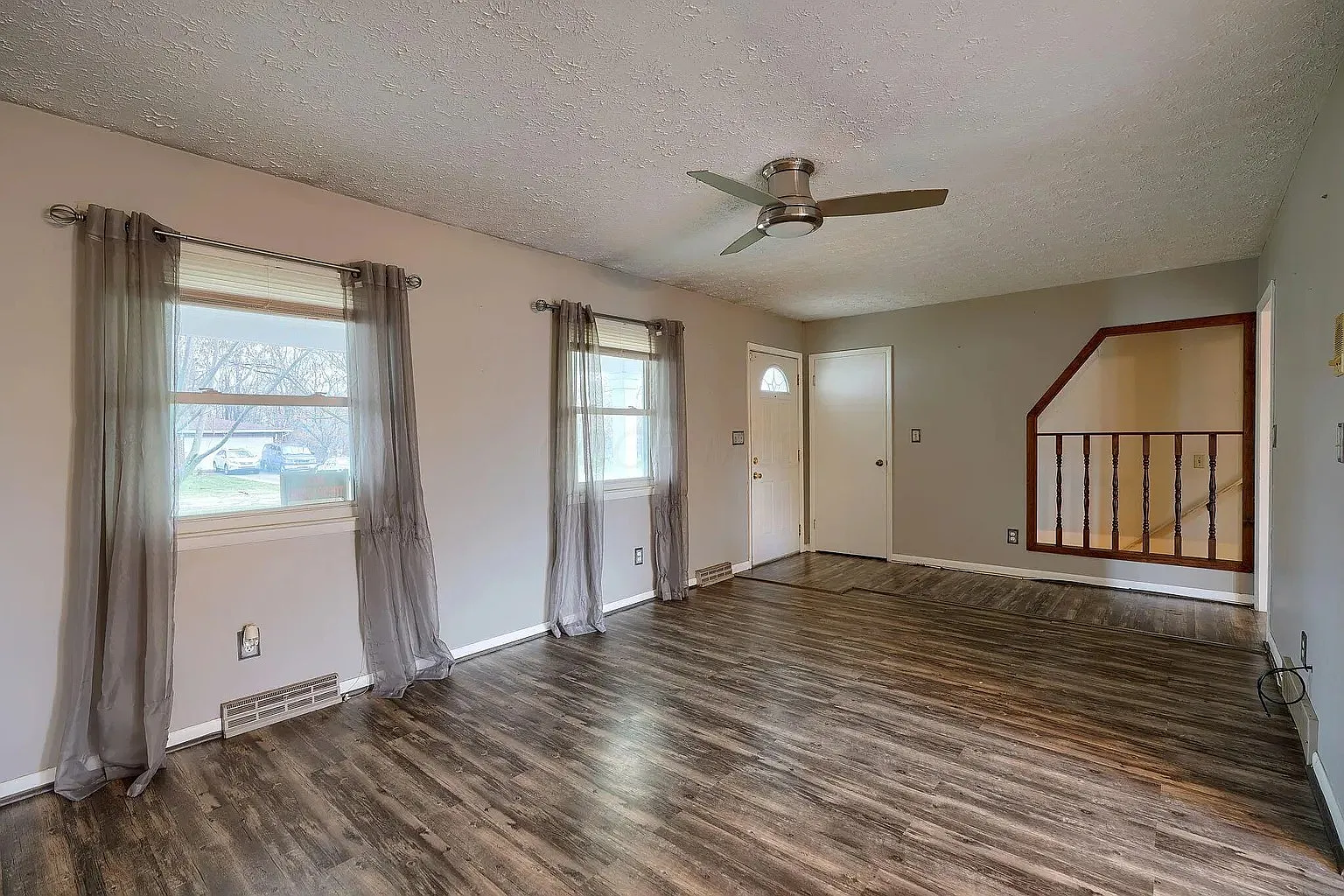 4 bed, 1680 sqft, $2,600 — Photo 3