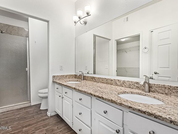 4th image of 600 W GROVE Parkway #1108