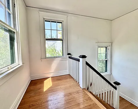 Building Photo - 447 Catalina Ave #2N