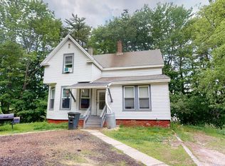 59 Gamage Ave, Auburn, ME 04210