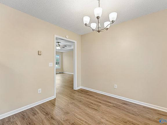 5th image of 334 Earnhardt Dr