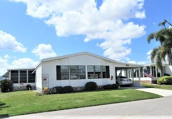 4th image of 446 Landsedge Dr