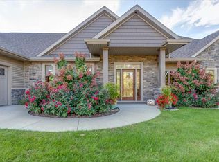 W4059 Peters Rd, Marinette, WI 54143