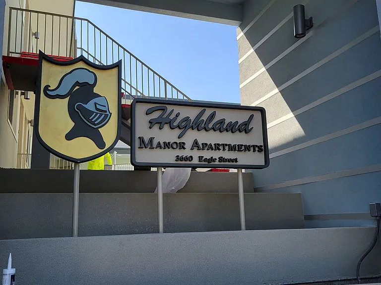 Highlander Manor Apartments — Photo 3