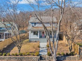 215 Orange Tpke, Sloatsburg, NY 10974