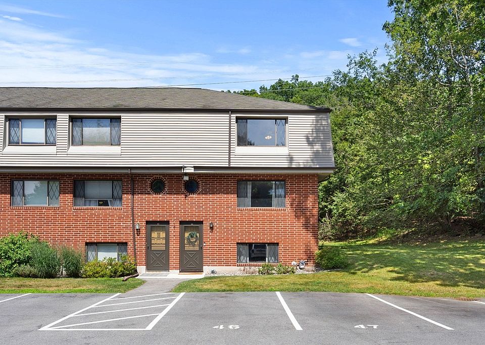 1st image of 404 Farrwood Dr