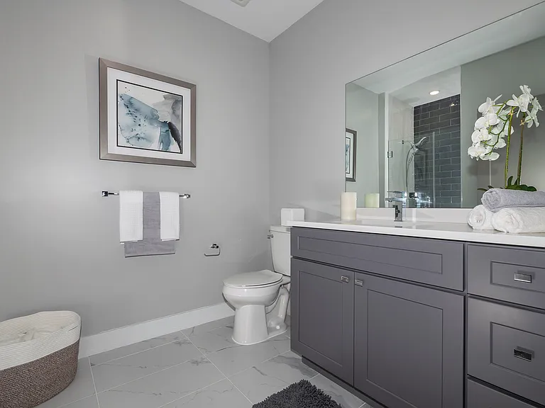 Fairfield Townhomes at Islip — Photo 25