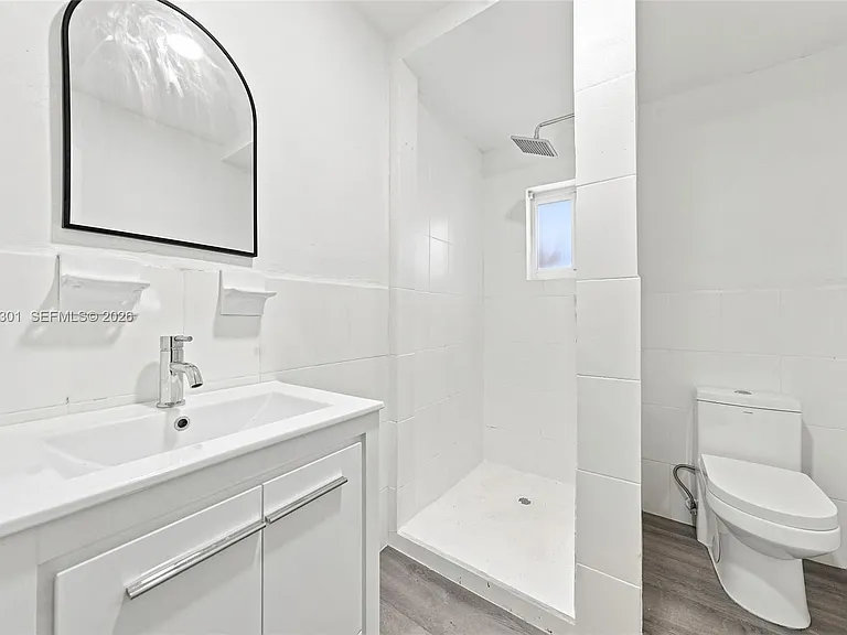 110 NW 9th Ave #1 — Photo 17