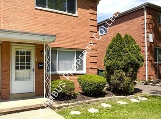 240 Broadmeadows Blvd, Columbus, OH 43214