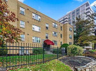 4225 N Henderson Rd APT 204, Arlington, VA 22203