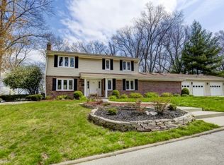 8 Allen Bend Pl, Decatur, IL 62521