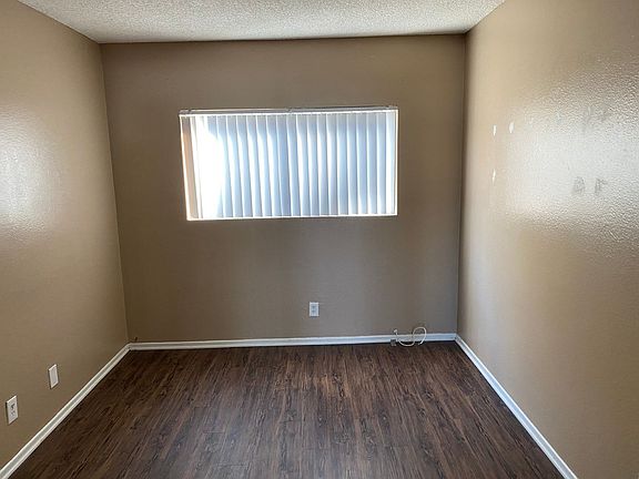 4th image of 415 E Pine St #5