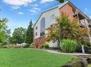 307 Amherst St APT 344, Nashua, NH 03063