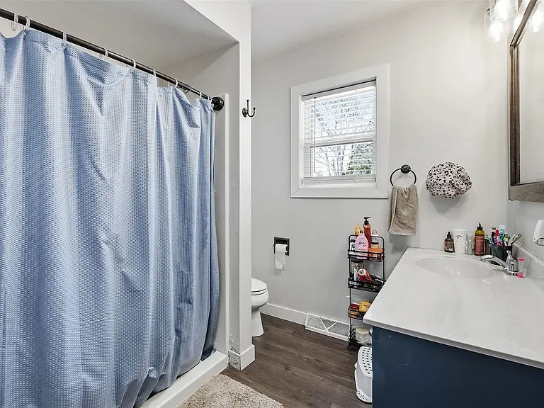 521 29th St NE — Photo 19