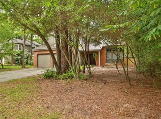 6 Leaf Trace Ct, Spring, TX 77381