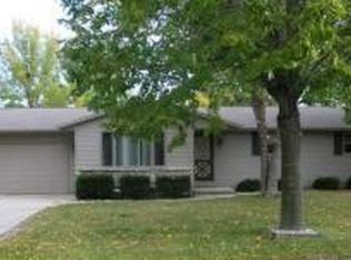 2422 Heather Rd, Green Bay, WI 54311
