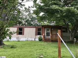 570 Harrison Ridge Rd, Duncan, SC 29334