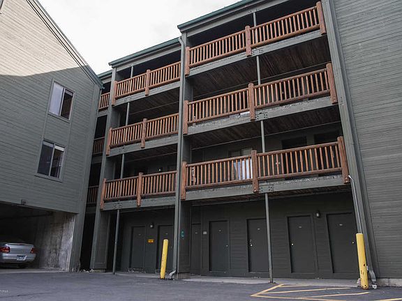 2nd image of 1487 Woodside Ave #202B