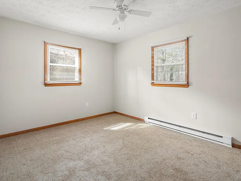 6 Shady Cir — Photo 10