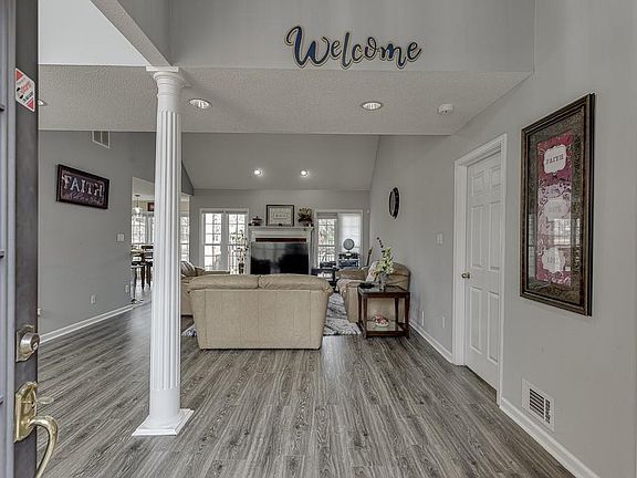 4th image of 1262 Bowman Rd