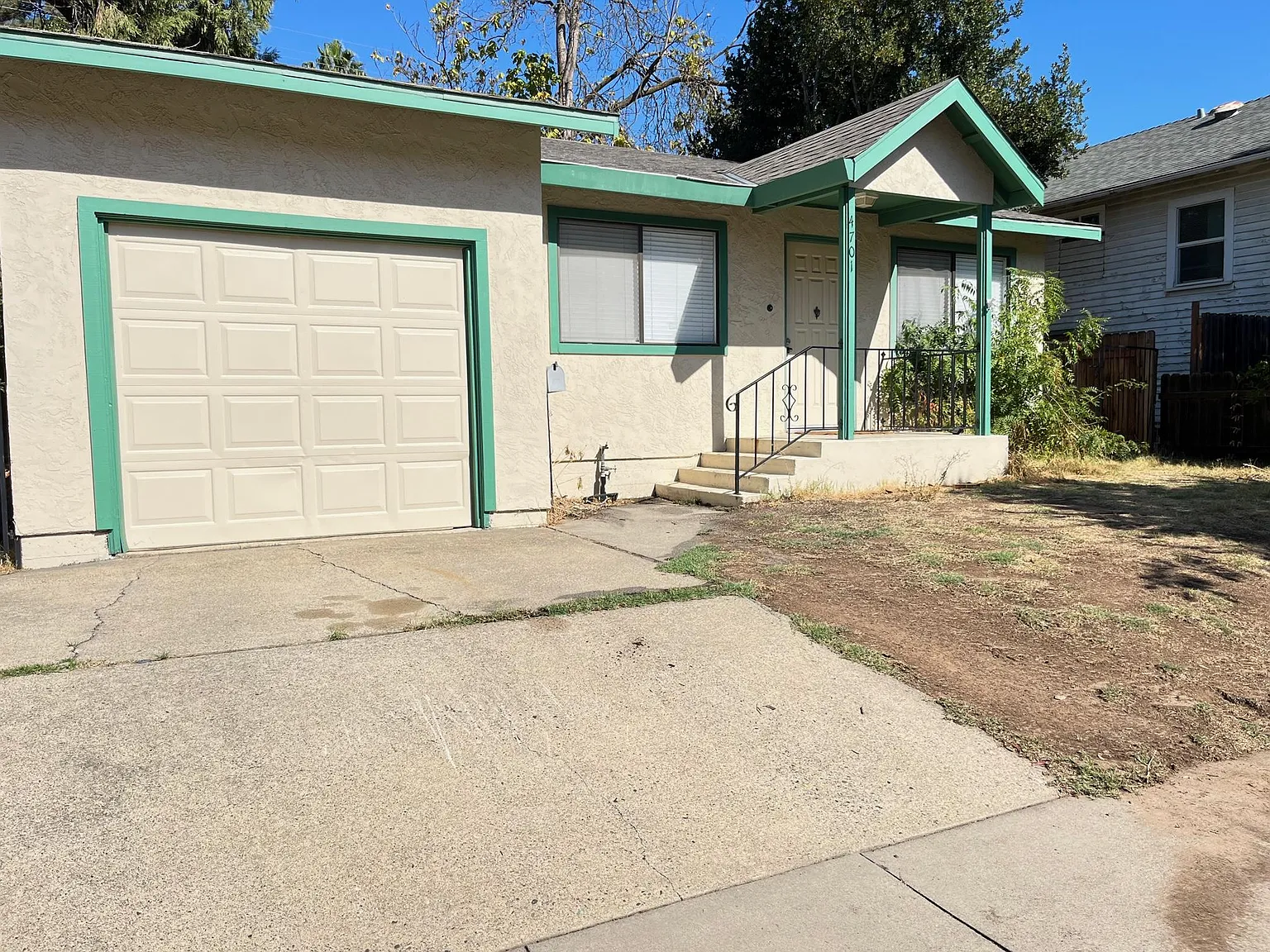 4701 V St — Photo 1