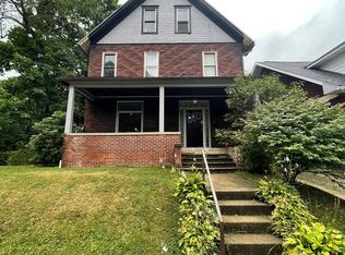 212 W 4th St, Oil City, PA