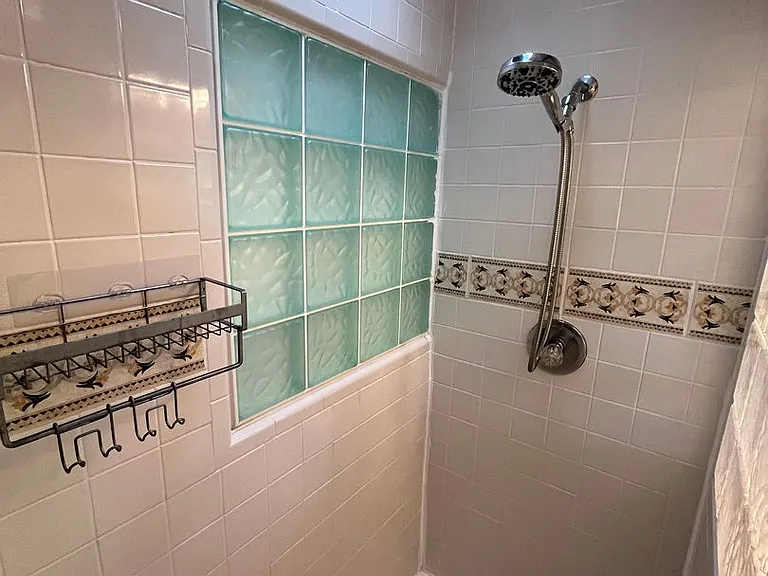 2890 Beta St — Photo 32
