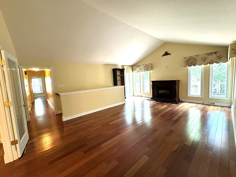 8839 Kings Tree Rd — Photo 2