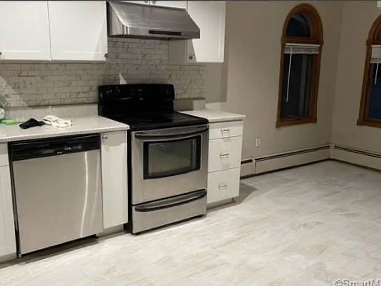 21 McDermott Cir — Photo 7