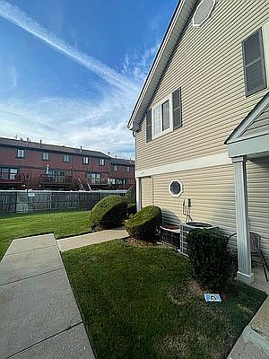 2nd image of 625A Correll Ave #1