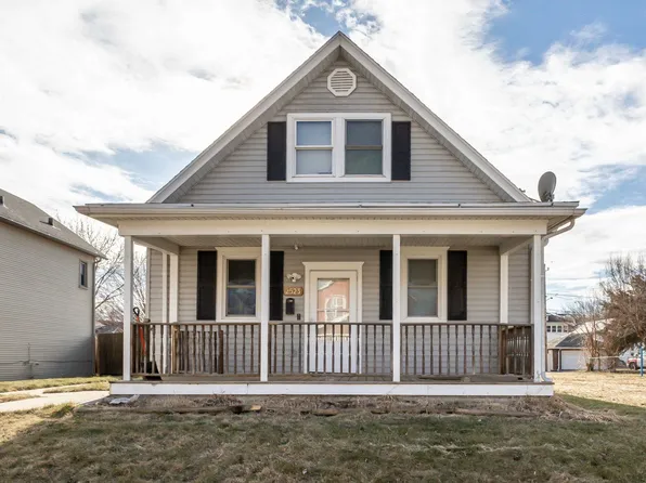 2523 Washington St, Dubuque, IA 52001