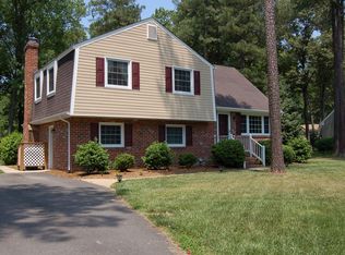 1556 Warminster Dr, Midlothian, VA 23113