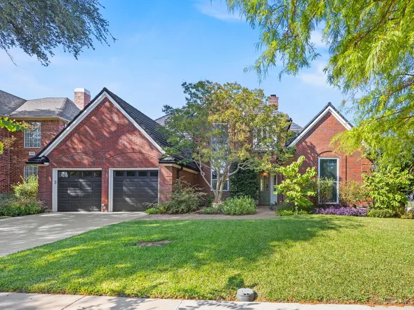 801 Spring Canyon Dr, Irving, TX 75063