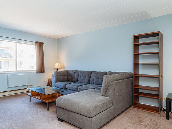 Large bright living room
