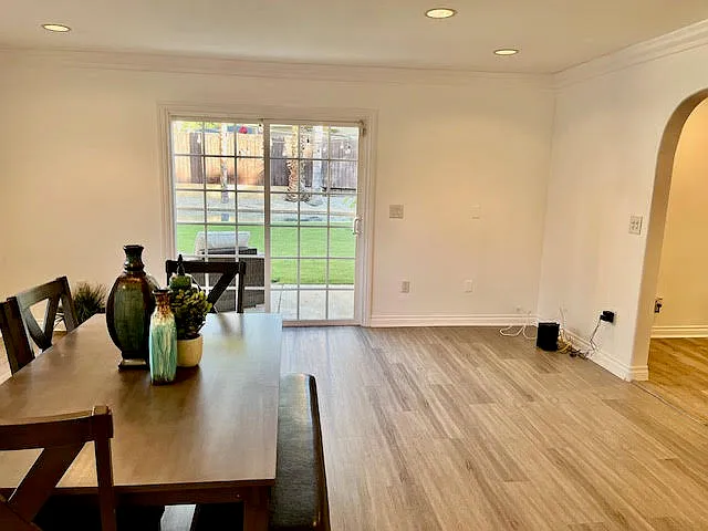 4880 Bruges Ave — Photo 12